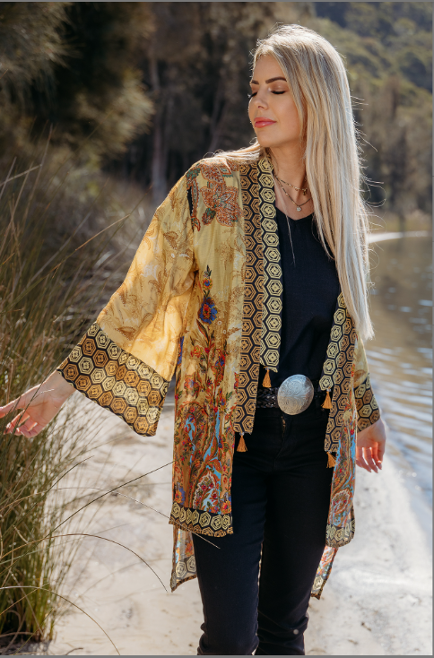 Alexis Kimono