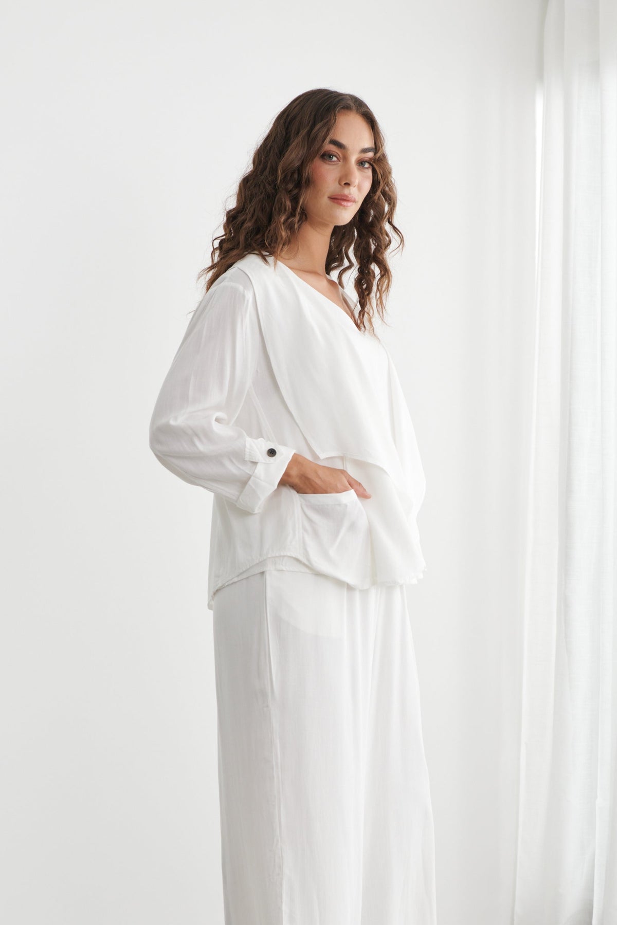 Ola Jacket White