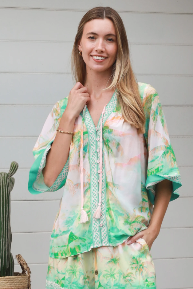 Amaryllis Blouse